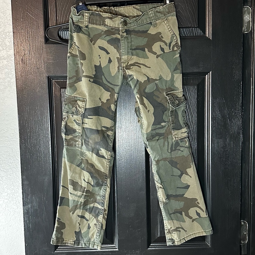 Wrangler Boys Youth Cargo Pants Size 10 Husky Green Camo Cotton Stretch Hunting